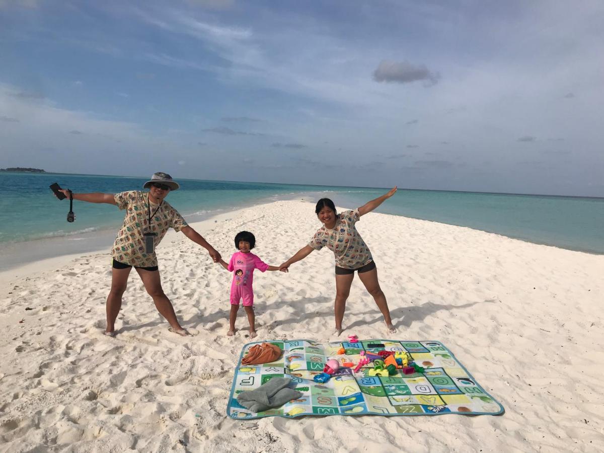 Summer Vibes Beach Front Rasdhoo Buitenkant foto